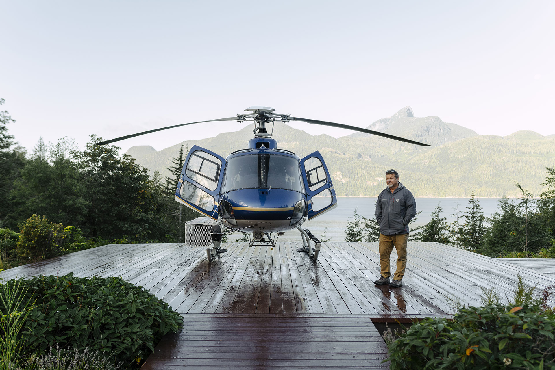 Access Fawn Bluff by helicopter